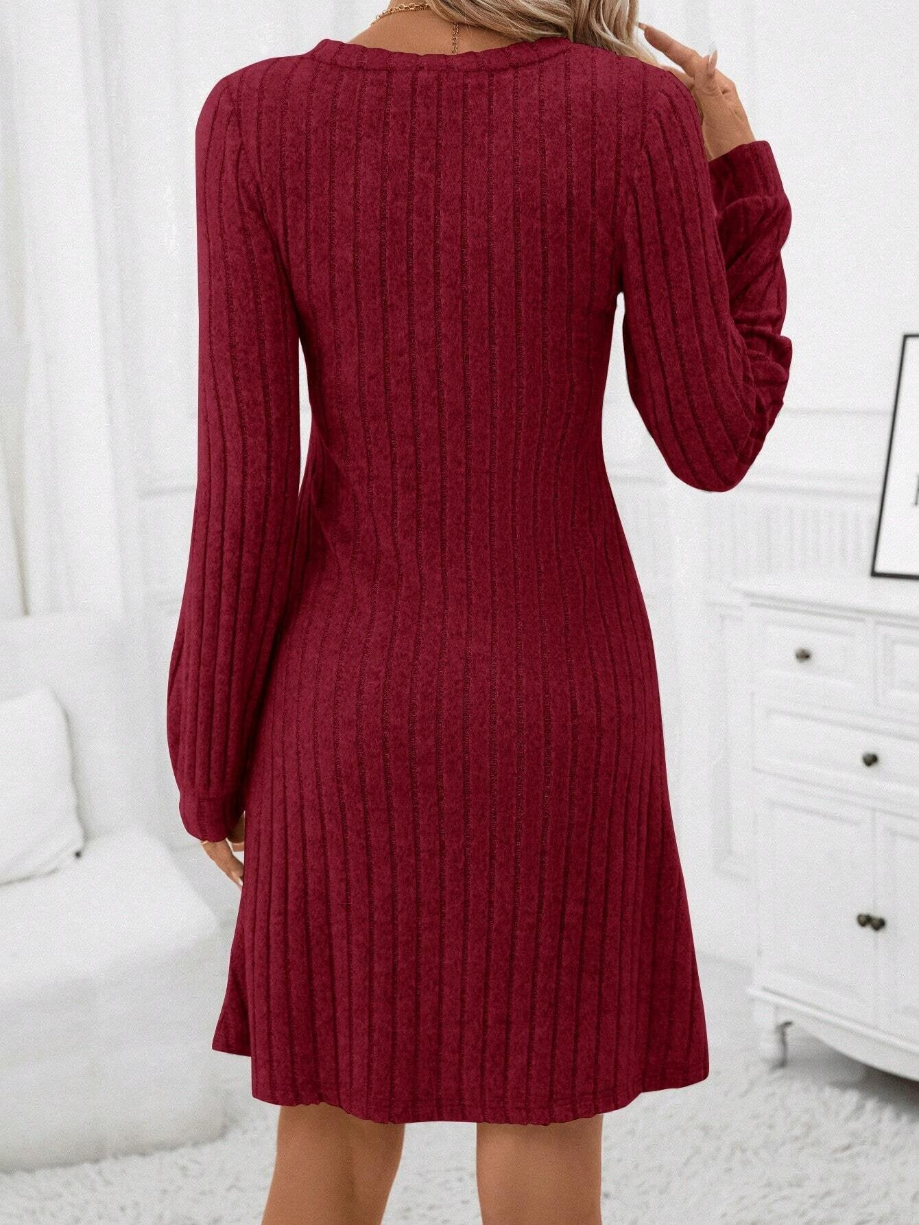 Sofía - Vestido de invierno de punto acanalado con escote en V